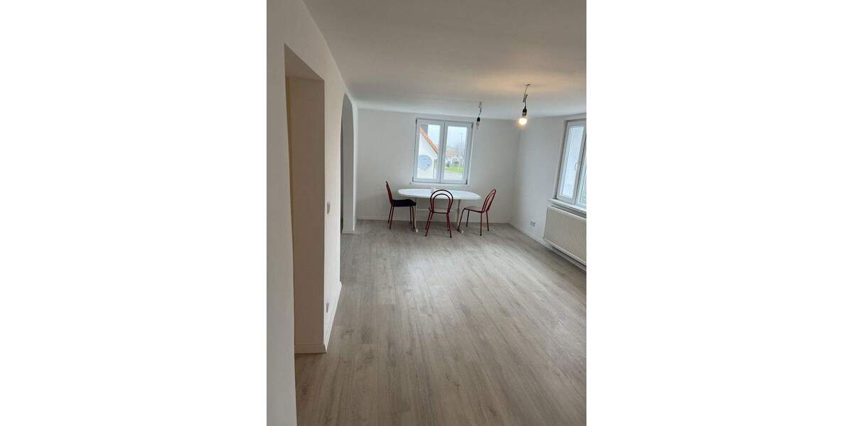 Etagenwohnung Schömberg - 3 Zimmer, 69 m&sup2;, 830&euro; | Angebot:25755927