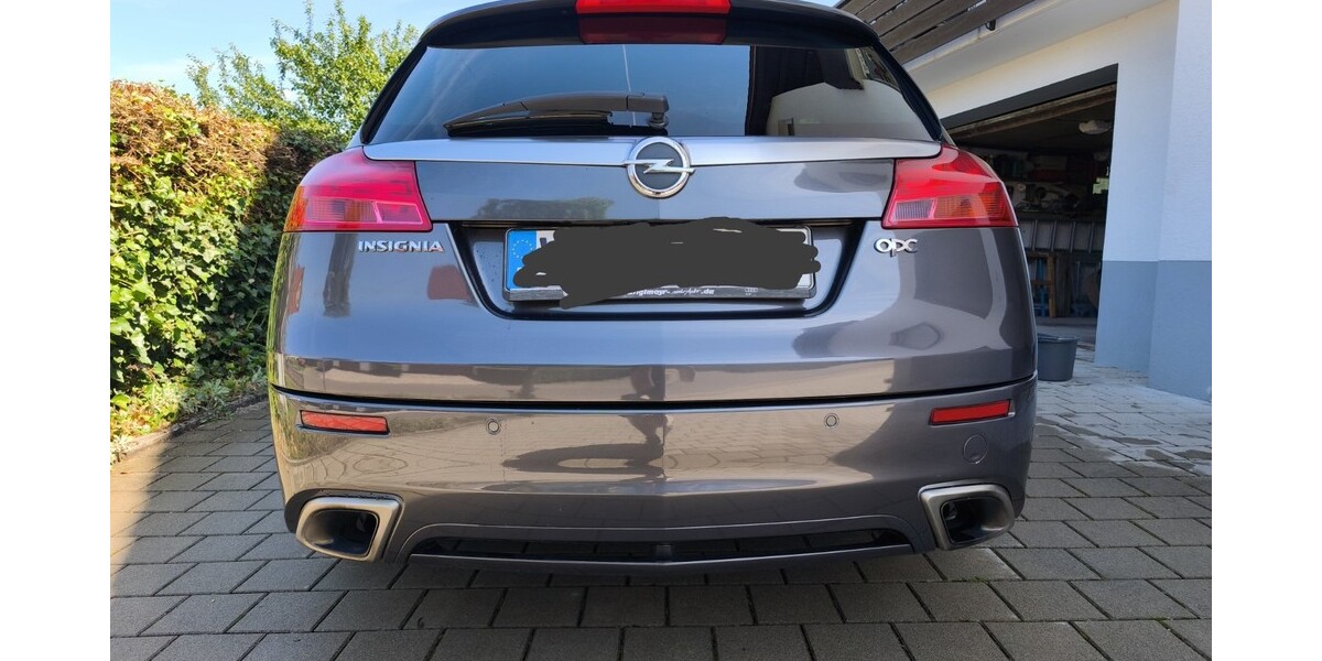 Opel Insignia OPC 186.000 km 7.990 &euro; Niedereschach 78078