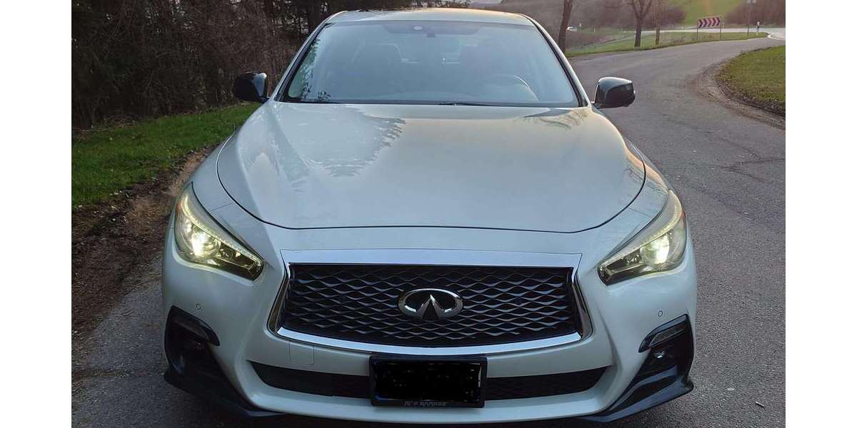 INFINITI Q50 116.000 km 24.999 &euro; Trossingen, Stadt 78647