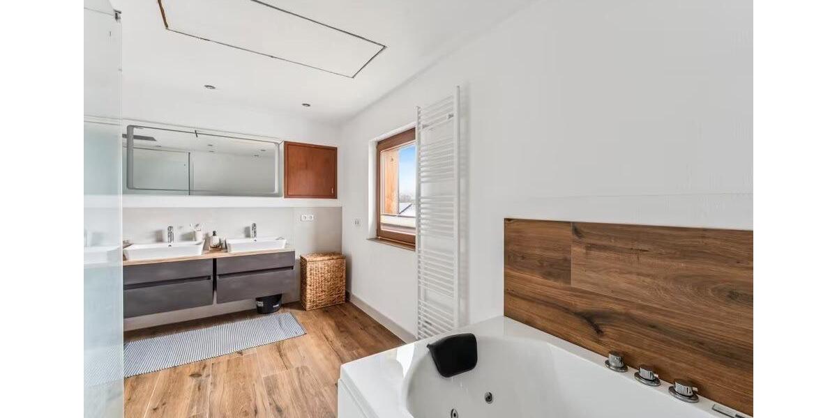 Einfamilienhaus Villingen-Schwenningen Schwenningen - 430.000&euro; | Angebot:26123926