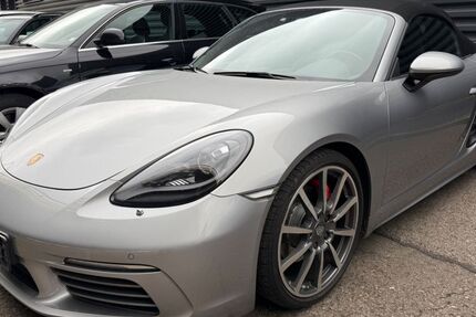 Porsche Boxster 76.000 km 56.800 &euro; Rietheim-Weilheim 78604