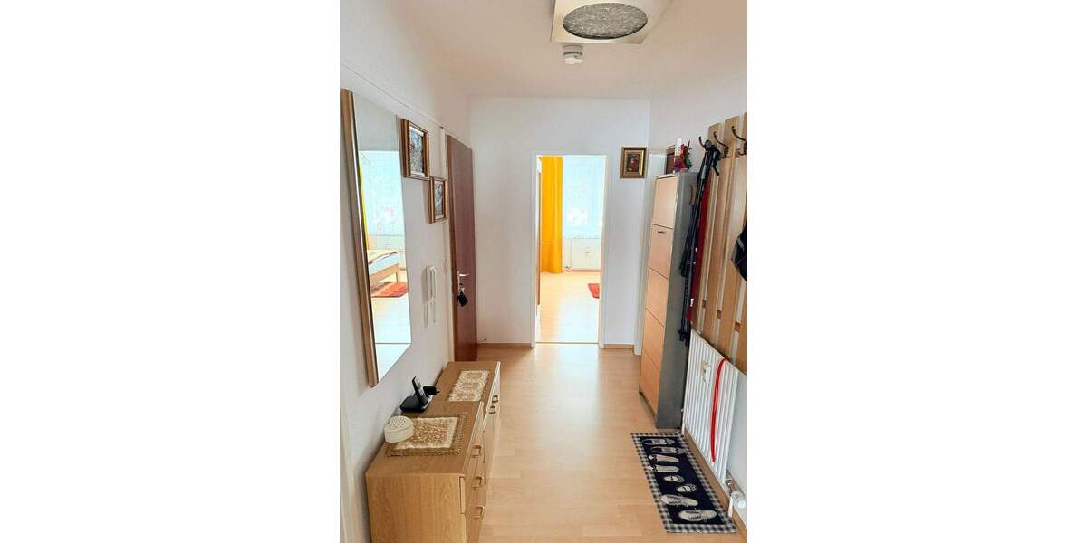 Etagenwohnung Sankt Georgen im Schwarzwald Stadtgebiet - 2 Zimmer, 73 m&sup2;, 125.000&euro; | Angebot:25675874