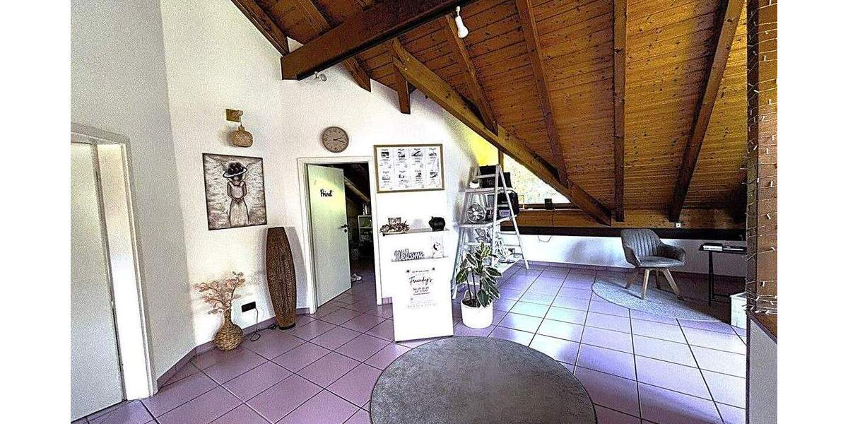 Gewerbeobjekt Epfendorf - 3 Zimmer, 75 m&sup2;, 585&euro; | Angebot:25683341