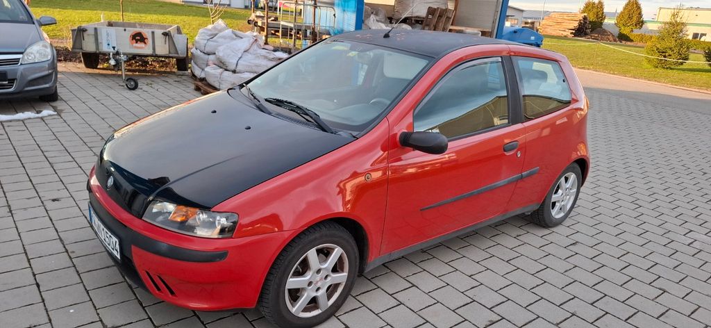 Fiat Punto 116.500 km 750 &euro; Deißlingen 78652