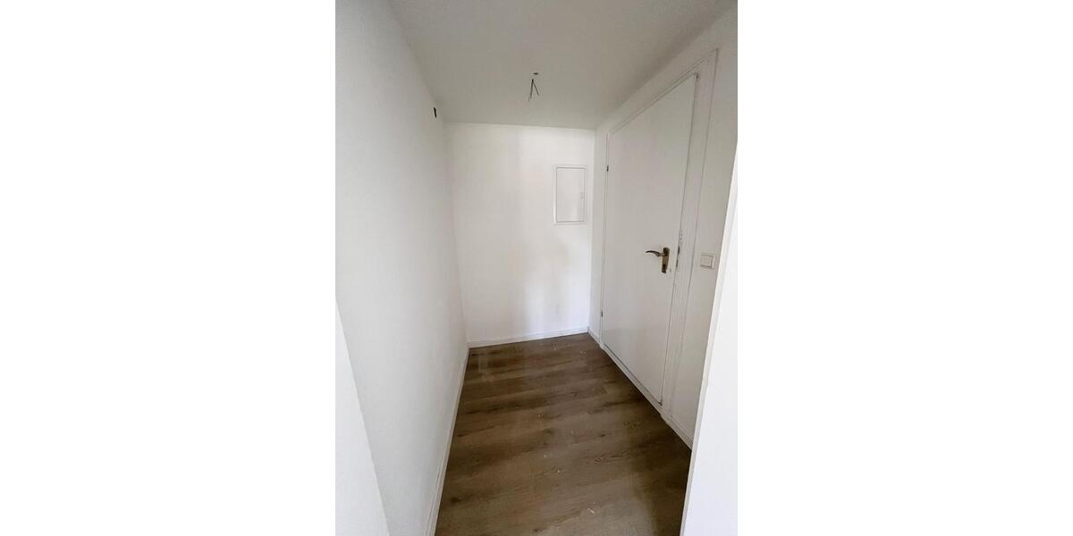 Etagenwohnung Villingen-Schwenningen Kopsbühl - 2.5 Zimmer, 40 m&sup2;, 650&euro; | Angebot:25945546