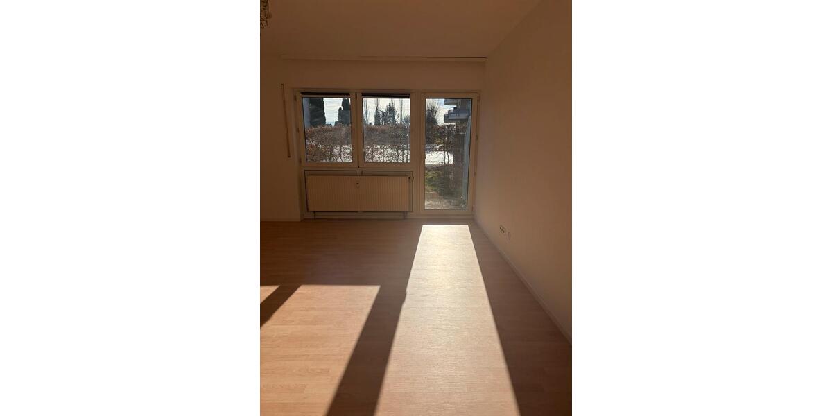 Erdgeschoßwohnung Trossingen - 1.5 Zimmer, 33 m&sup2;, 575&euro; | Angebot:24373534