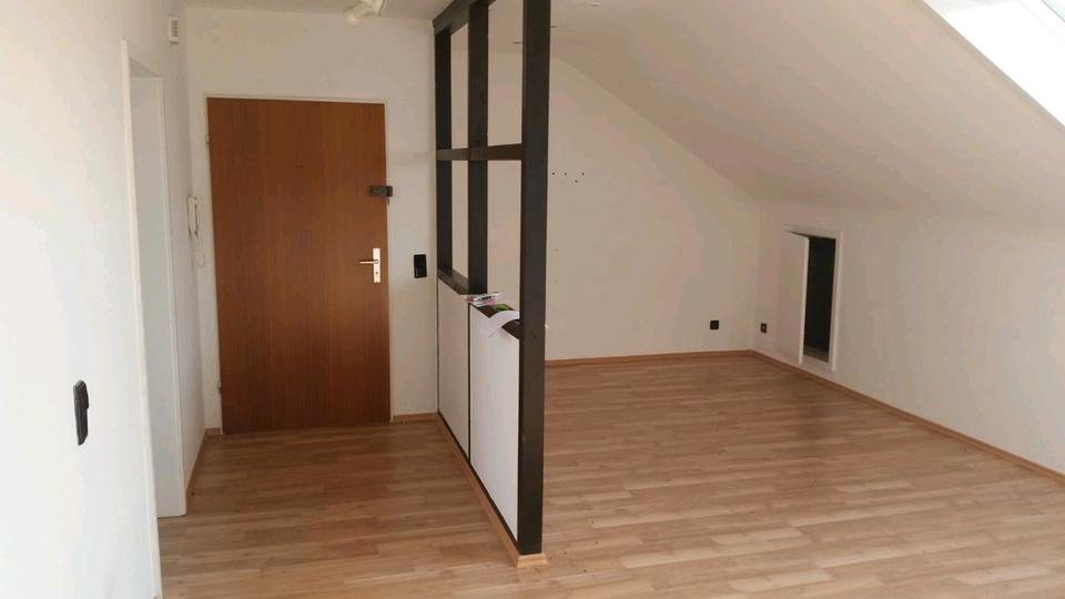 Dachgeschoßwohnung Donaueschingen - 3 Zimmer, 62 m&sup2;, 140.000&euro; | Angebot:26824169