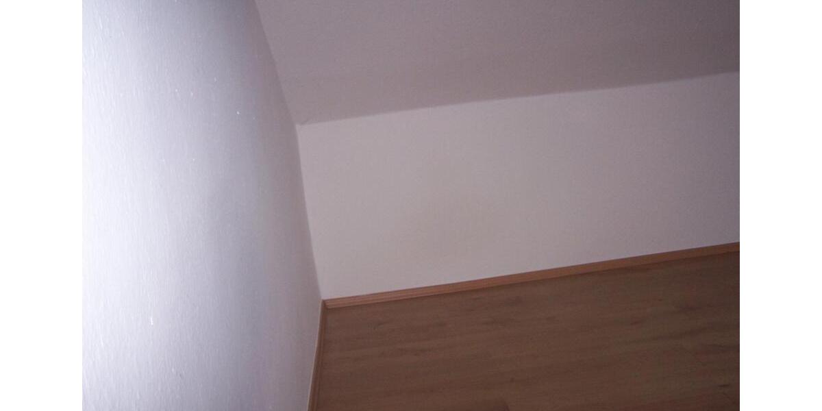 Dachgeschoßwohnung Mönchweiler - 2 Zimmer, 65 m&sup2;, 435&euro; | Angebot:25405923