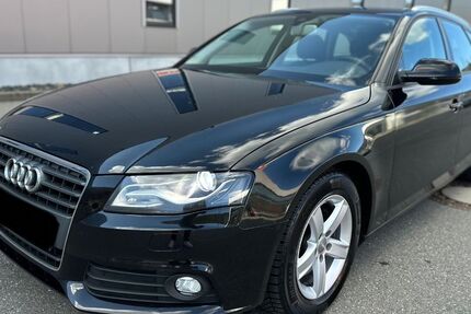 Audi A4 182.000 km 5.250 &euro; Tuttlingen 78532