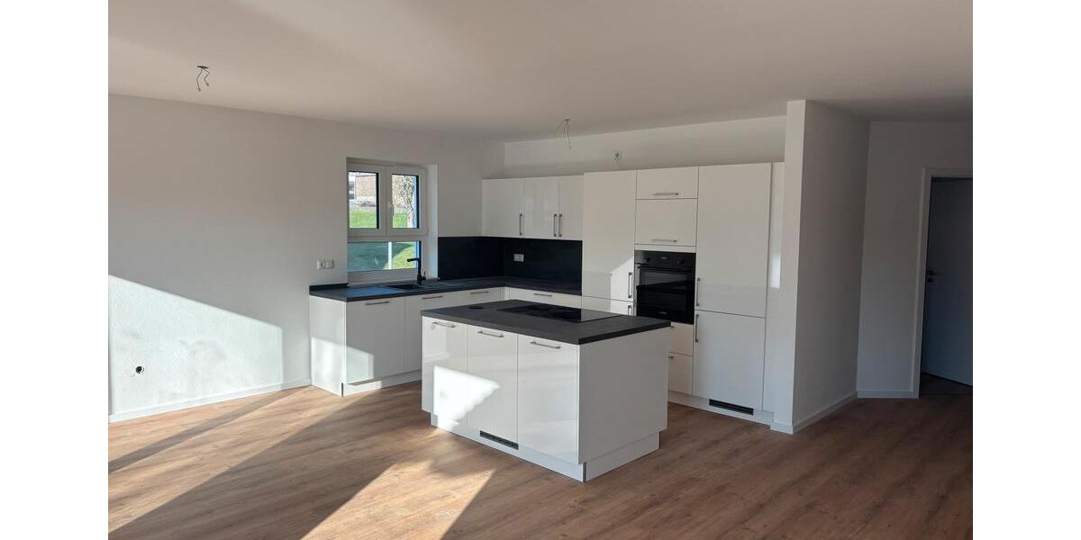 Terrassenwohnung Oberndorf am Neckar - 4 Zimmer, 110 m&sup2;, 1.399&euro; | Angebot:25944142