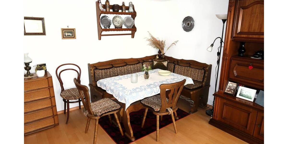 Reihenmittelhaus Oberndorf am Neckar Oberndorf - 9 Zimmer, 451 m&sup2;, 450.000&euro; | Angebot:25728646