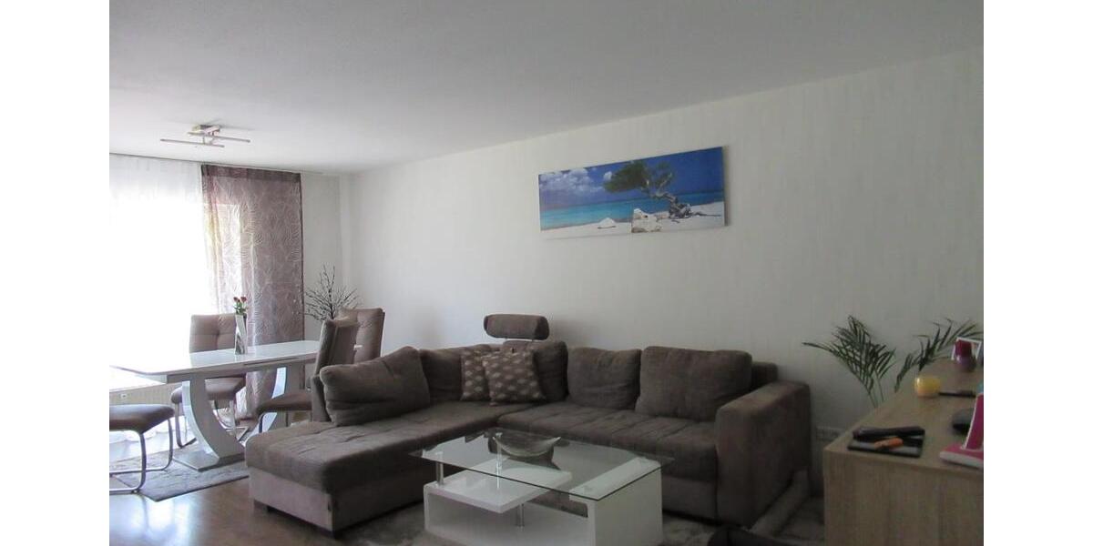 Etagenwohnung Tuttlingen - 4.5 Zimmer, 96 m&sup2;, 990&euro; | Angebot:25934896