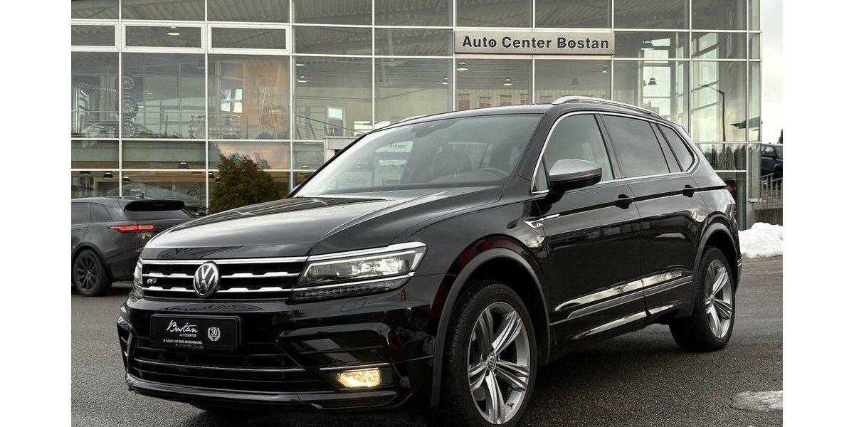 VW Tiguan Allspace Highline 4Motion 7-SITZ/PANO/ACC 90.578 km 31.900 &euro; Villingen-Schwenningen 78054