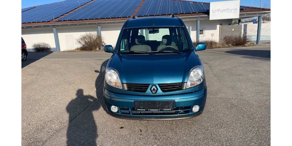 Renault Kangoo 126.000 km 2.950 &euro; Trossingen 78647