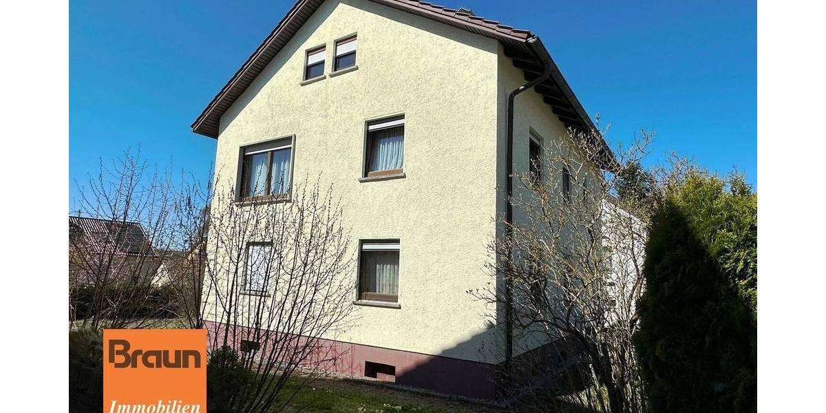 Mehrfamilienhaus, Wohnhaus Villingen-Schwenningen Schwenningen - 8 Zimmer, 202 m&sup2;, 369.000&euro; | Angebot:26243099