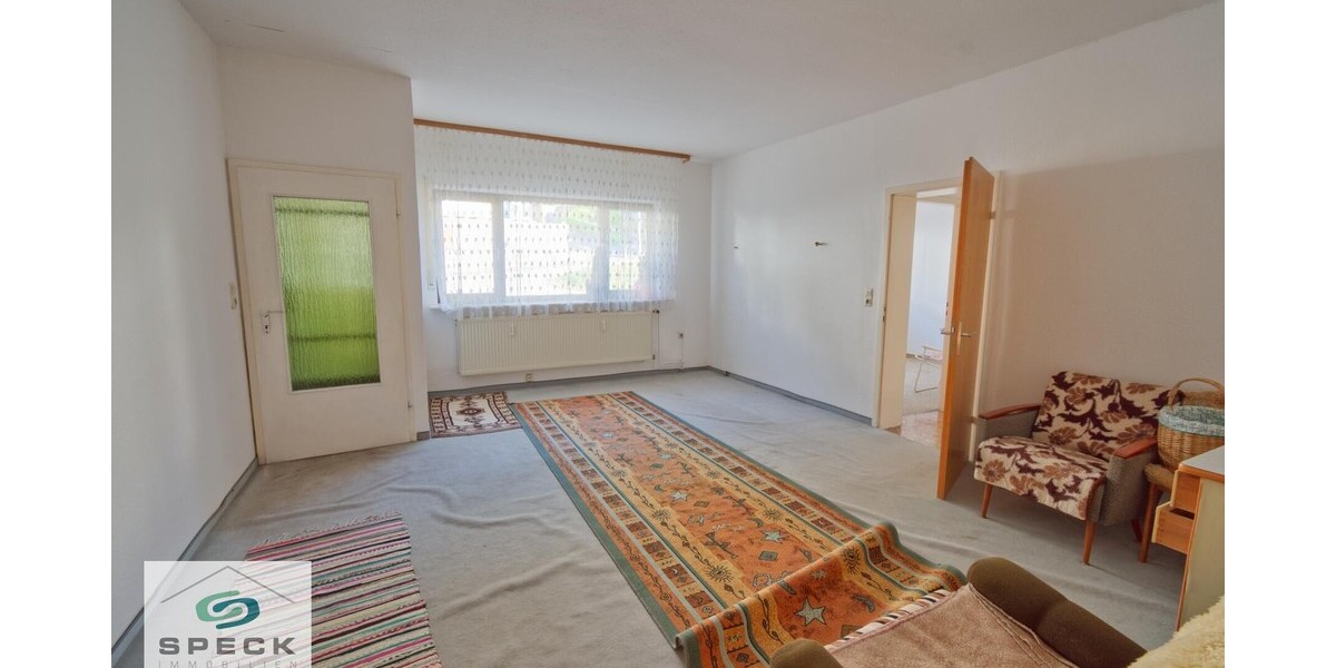 Großes Haus in sonniger Hanglage – ideal für Familien! - Zweifamilienhaus Epfendorf | Angebot:24421604