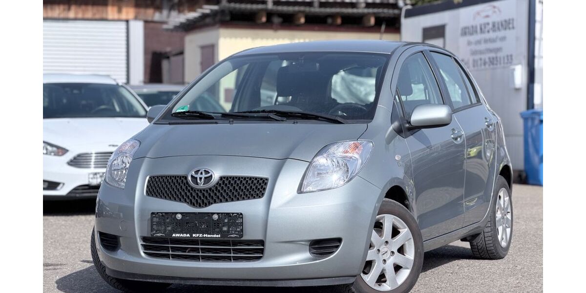 Toyota Yaris 123.000 km 2.980 &euro; Tuttlingen 78532