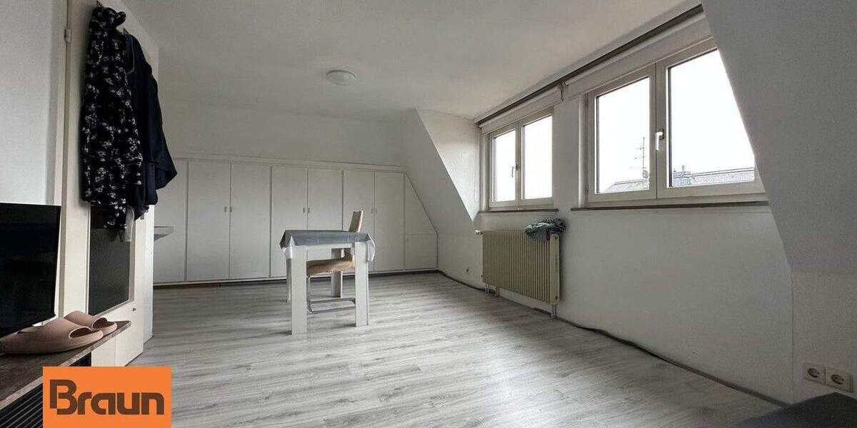 Mehrfamilienhaus, Wohnhaus Villingen-Schwenningen Schwenningen - 9 Zimmer, 214 m&sup2;, 420.000&euro; | Angebot:25862753
