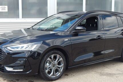 Ford Focus 14.500 km 24.990 &euro; Schramberg 78713