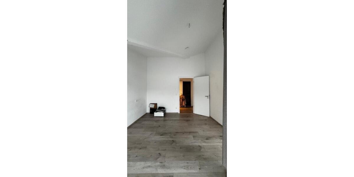 Etagenwohnung Villingen-Schwenningen Schwenningen - 2 Zimmer, 68 m&sup2;, 748&euro; | Angebot:24812319