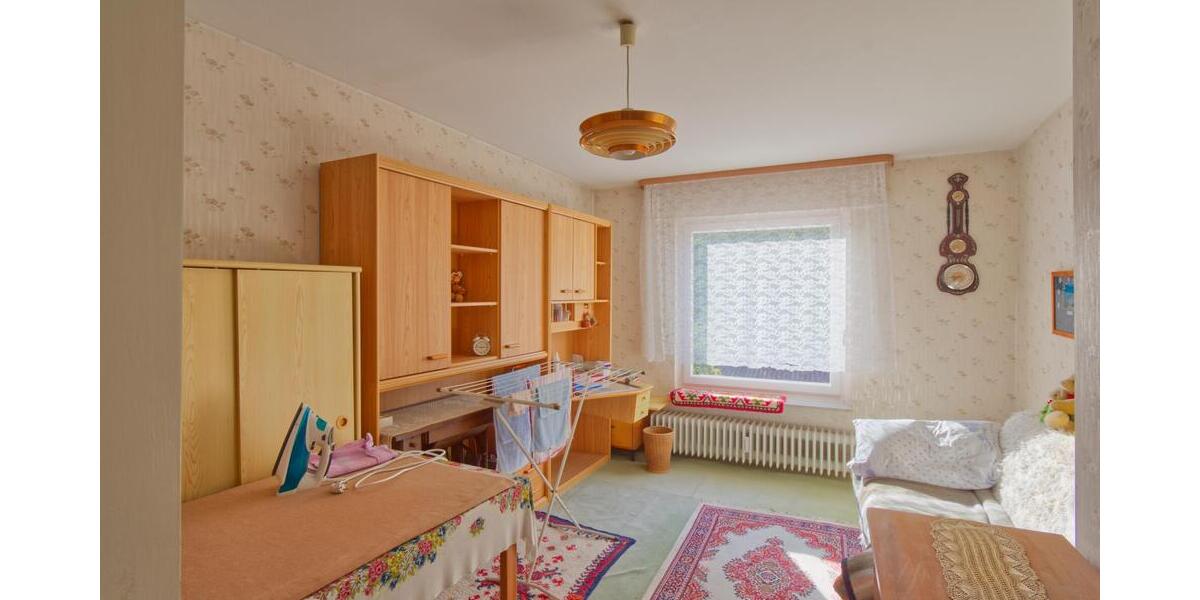 Großes Haus in sonniger Hanglage – ideal für Familien! - Zweifamilienhaus Epfendorf | Angebot:24421604