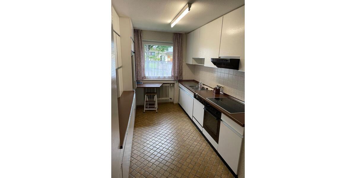 Einfamilienhaus Rottweil - 10 Zimmer, 190 m&sup2;, 340.000&euro; | Angebot:25633066