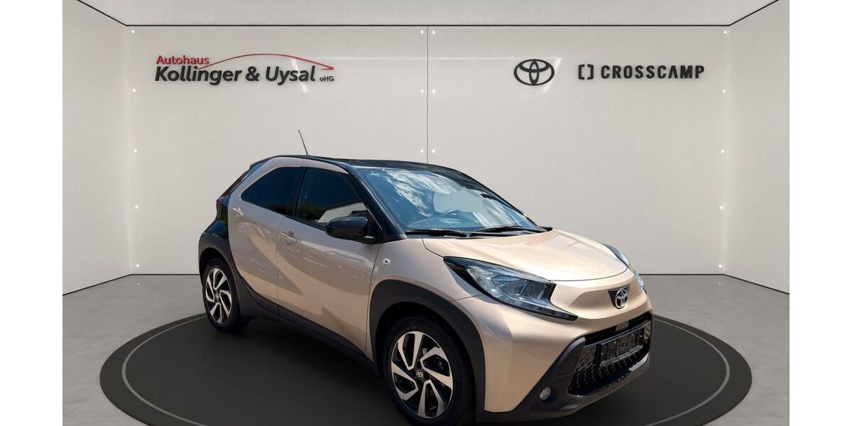 Toyota Aygo (X) 16.900 km 13.980 &euro; Titisee-Neustadt 79822