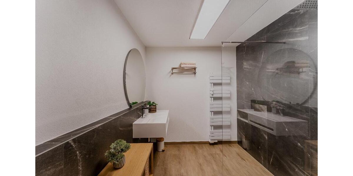 Etagenwohnung Bad Dürrheim - 4 Zimmer, 101 m&sup2;, 1.500&euro; | Angebot:25989686