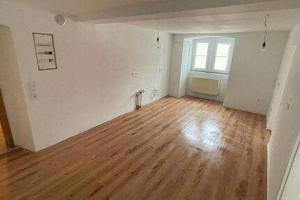 Wohnung Hüfingen - 2 Zimmer, 50 m&sup2;, 700&euro; | Angebot:24787162
