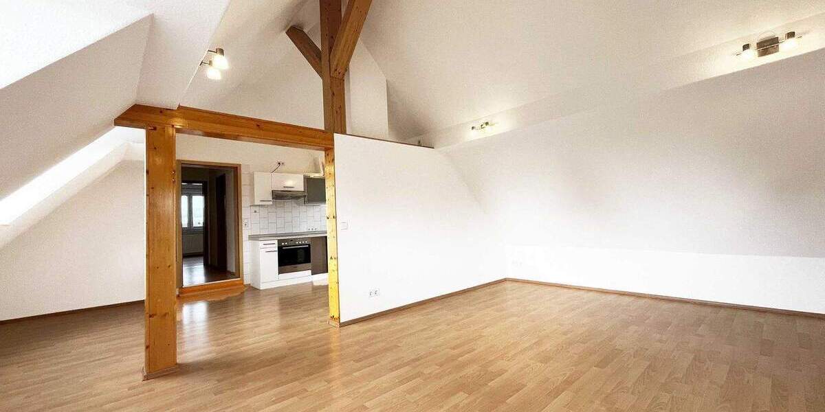 Mehrfamilienhaus, Wohnhaus Bad Dürrheim Oberbaldingen - 7 Zimmer, 183 m&sup2;, 350.000&euro; | Angebot:25780203