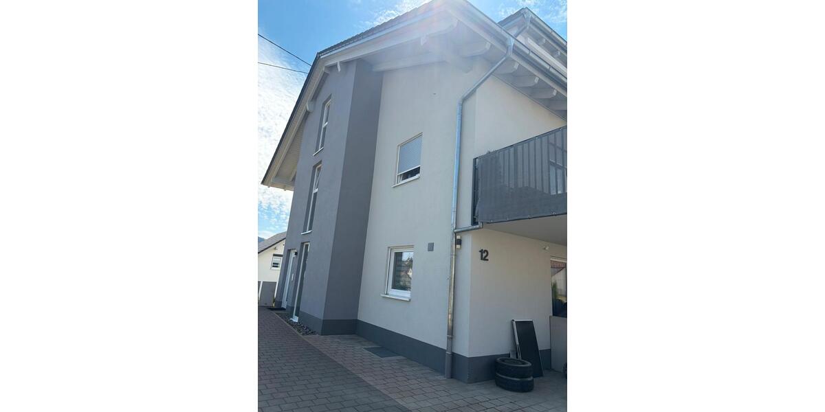 Etagenwohnung Wellendingen - 4 Zimmer, 109 m&sup2;, 400.000&euro; | Angebot:27166500