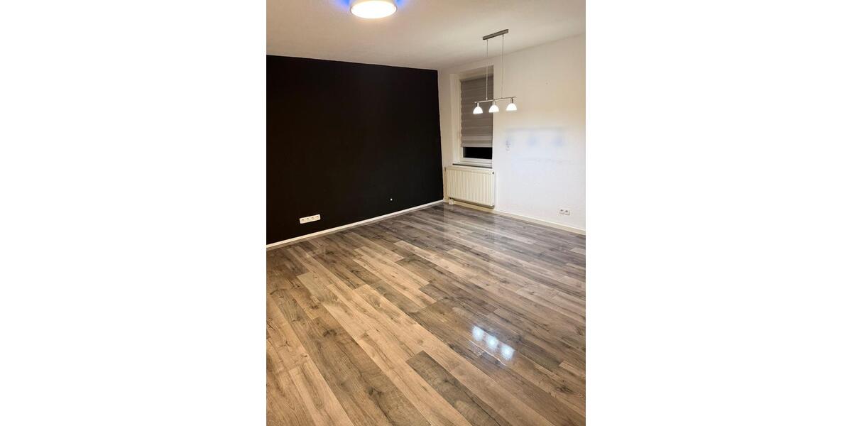 Erdgeschoßwohnung Tuttlingen - 3 Zimmer, 64 m&sup2;, 160.000&euro; | Angebot:24789251