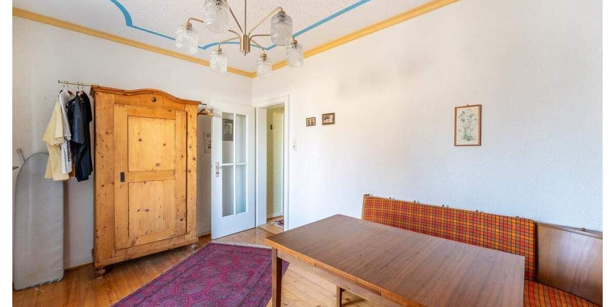 Mehrfamilienhaus, Wohnhaus Villingen-Schwenningen Villingen - 8 Zimmer, 162 m&sup2;, 369.000&euro; | Angebot:25698695