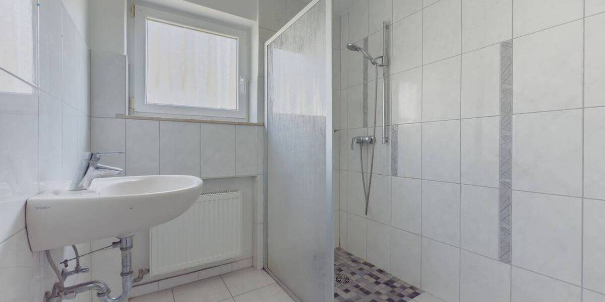 Mehrfamilienhaus, Wohnhaus Deißlingen - 7 Zimmer, 176 m&sup2;, 409.000&euro; | Angebot:25691602