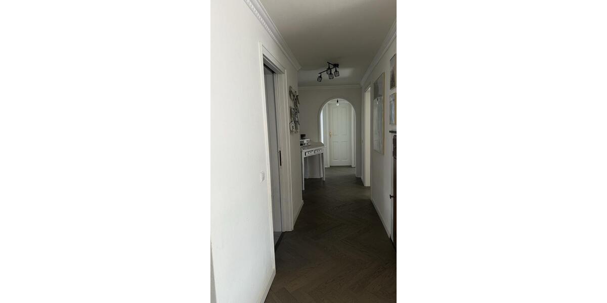 Einfamilienhaus Villingen-Schwenningen Schwenningen - 3.5 Zimmer, 90 m&sup2;, 320.000&euro; | Angebot:25791681