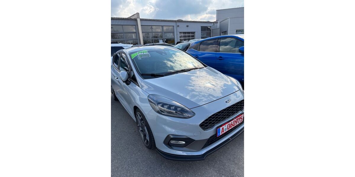 Ford Fiesta 72.000 km 18.000 &euro; Bad Dürrheim 78073
