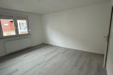Wohnung Tuttlingen - 4 Zimmer, 95 m&sup2;, 1.100&euro; | Angebot:25965651