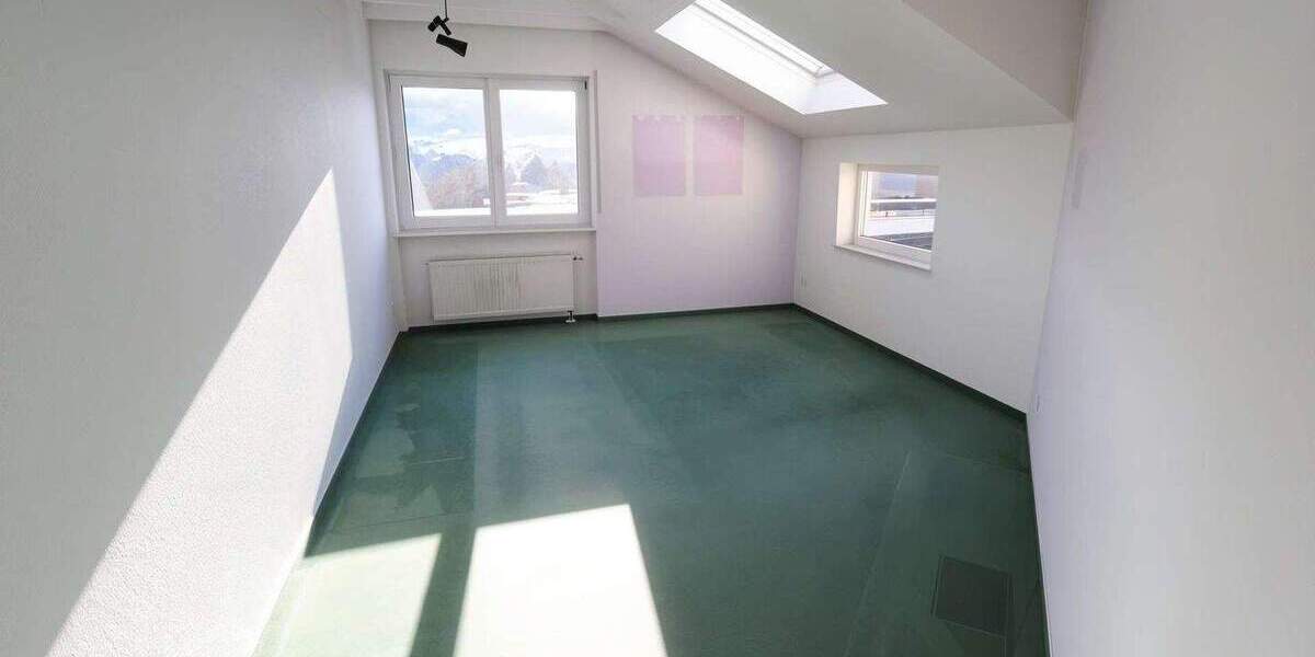 Etagenwohnung Tuttlingen - 4 Zimmer, 105 m&sup2;, 259.000&euro; | Angebot:25800999