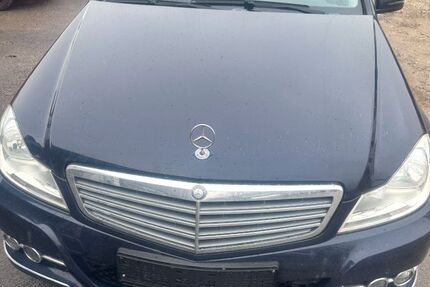 Mercedes-Benz C 300 190.400 km 8.900 &euro; Hüfingen 78183