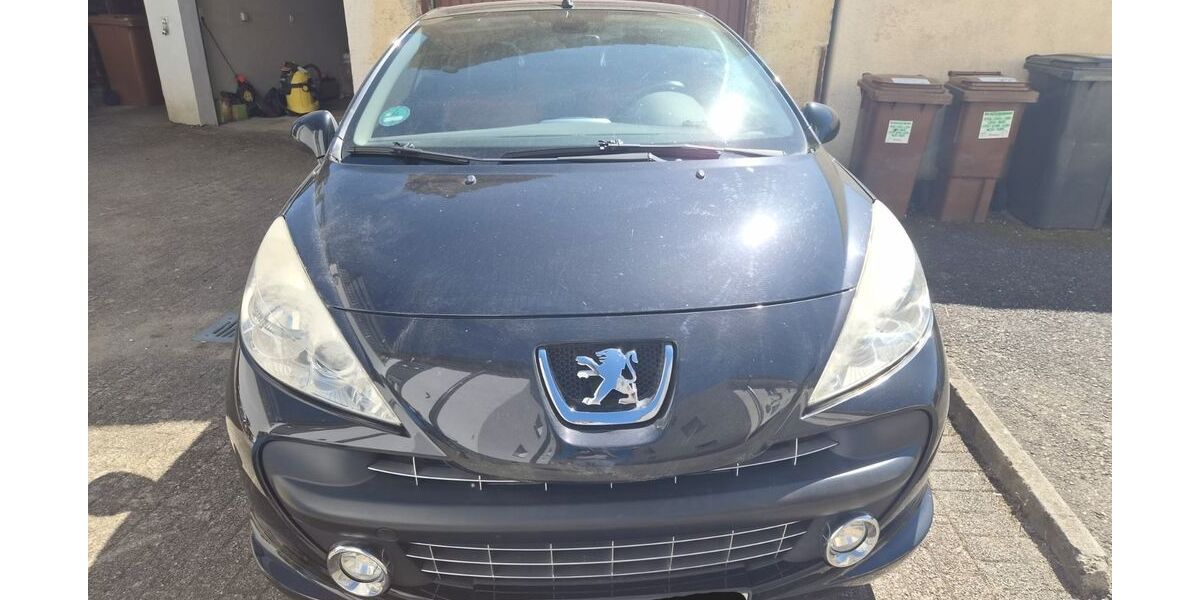 Peugeot 207 161.000 km 2.100 &euro; Trossingen 78647