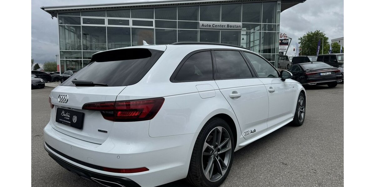 Audi A4 AVANT 40TDI QUATTRO SPORT/PANO/DAB/LED/1.HAND 65.890 km 25.900 &euro; Villingen-Schwenningen 78054