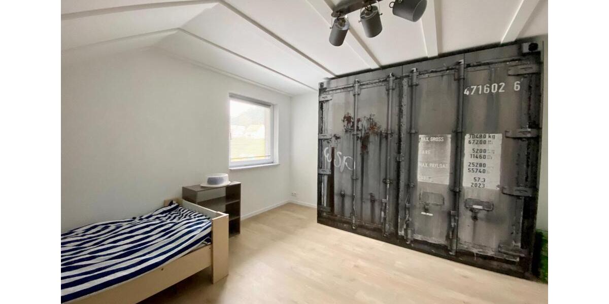 Dachgeschoßwohnung Bonndorf im Schwarzwald - 3 Zimmer, 89 m&sup2;, 179.000&euro; | Angebot:26823846
