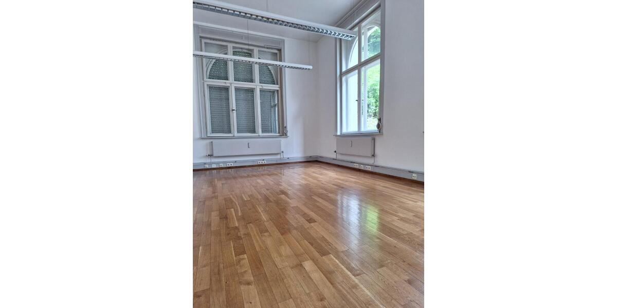 Etagenwohnung Schramberg - 5 Zimmer, 190 m&sup2;, 1.199&euro; | Angebot:25169012