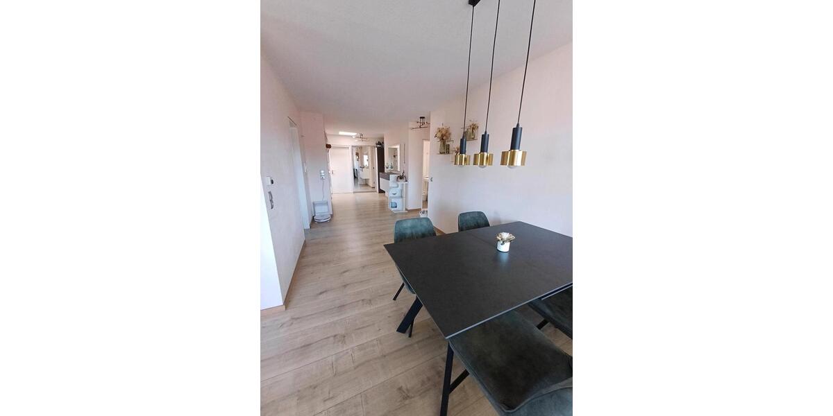 Etagenwohnung Oberndorf am Neckar - 4.5 Zimmer, 111 m&sup2;, 295.000&euro; | Angebot:23845909