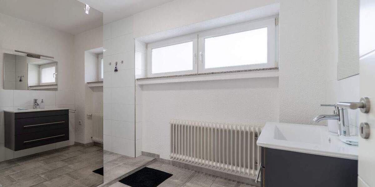 Etagenwohnung Brigachtal Klengen - 4 Zimmer, 164 m&sup2;, 360.000&euro; | Angebot:25743167