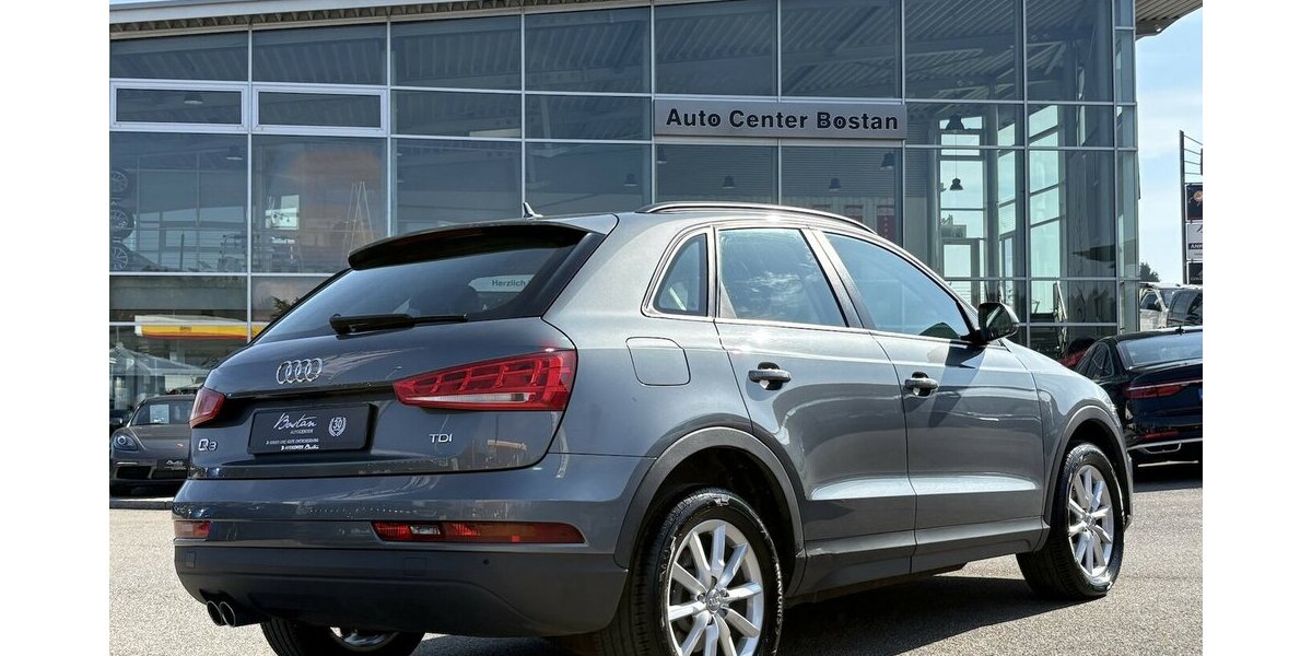 Audi Q3 2.0 TDI Basis NAVIGATION/PDC/AHK/SHZ/1.HAND 112.096 km 16.800 &euro; Villingen-Schwenningen 78054