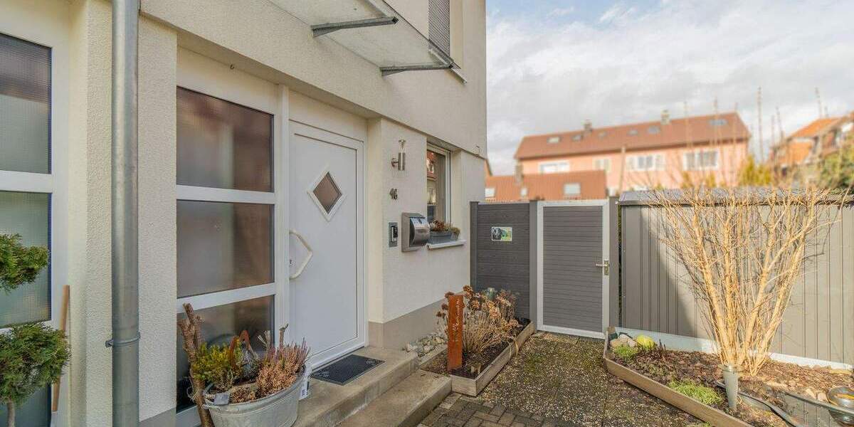 Reihenendhaus Villingen-Schwenningen Schwenningen - 5 Zimmer, 136 m&sup2;, 414.000&euro; | Angebot:25743172