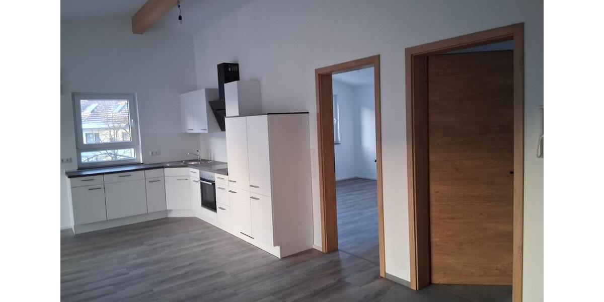Etagenwohnung Dunningen - 2 Zimmer, 80 m&sup2;, 1.100&euro; | Angebot:25311128