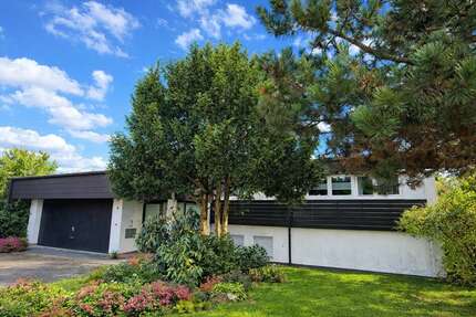 Haus Oberndorf am Neckar - 7 Zimmer, 215 m&sup2;, 550.000&euro; | Angebot:23589482