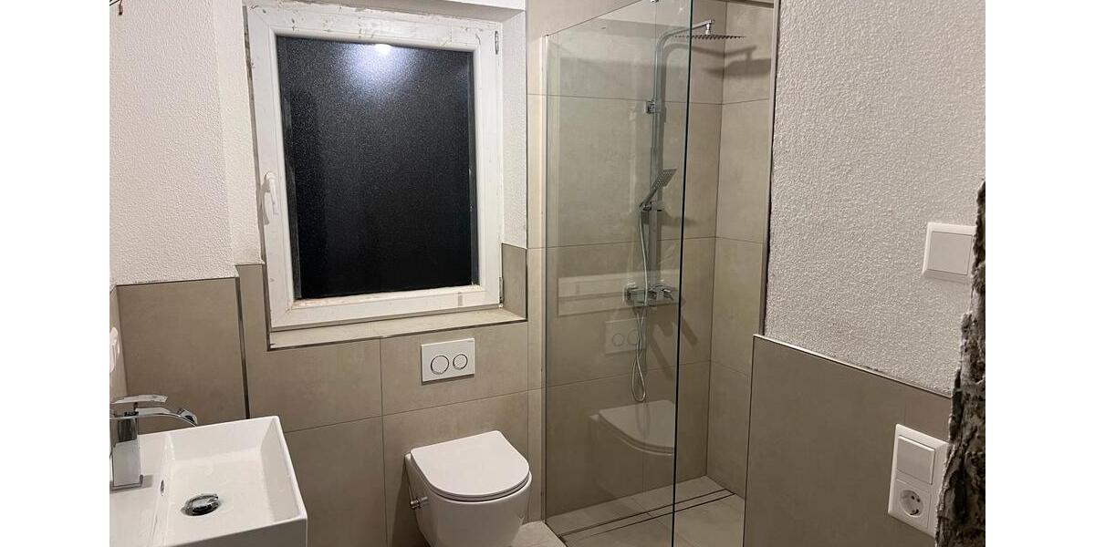 Einfamilienhaus Tuttlingen - 5 Zimmer, 120 m&sup2;, 1.400&euro; | Angebot:25652001